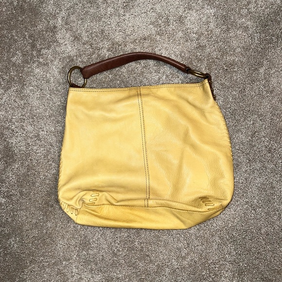 Lucky Brand Handbags - Lucky Brand leather bag color DAND740